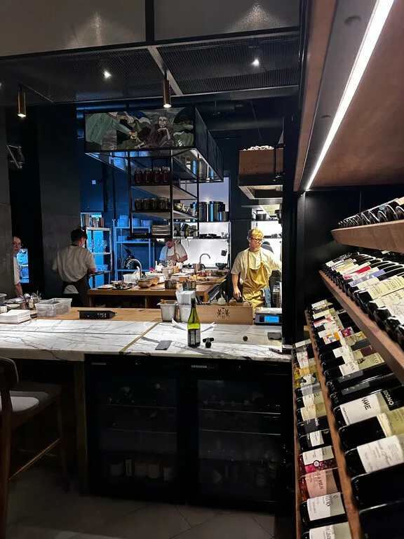 Leo Wine & Kitchen