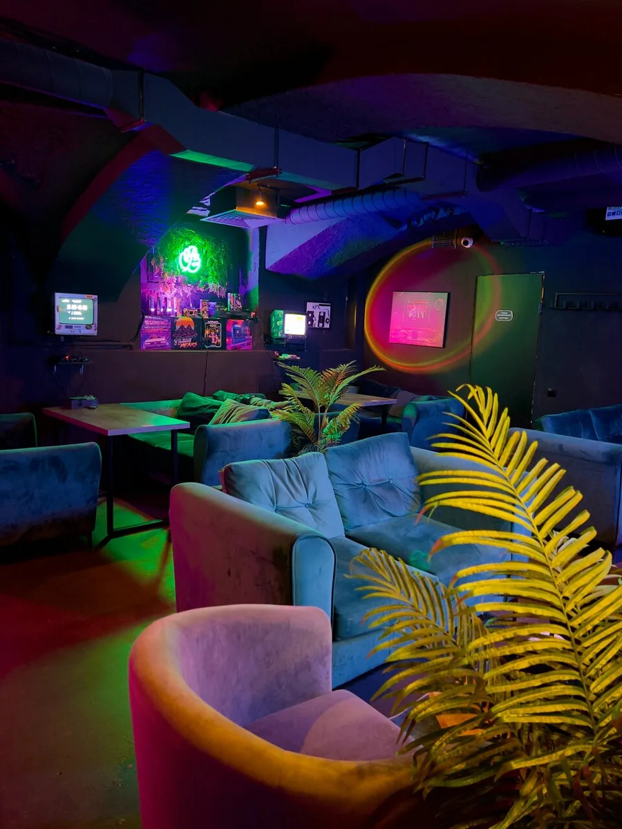 Miami Lounge